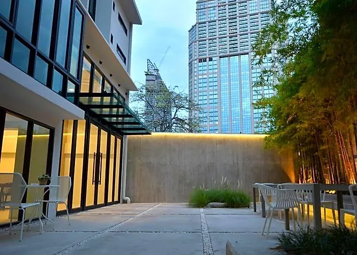 Rezt Hostal Bangkok