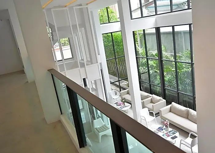 Rezt Hostal Bangkok