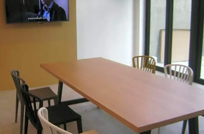 Hostal Rezt Bangkok