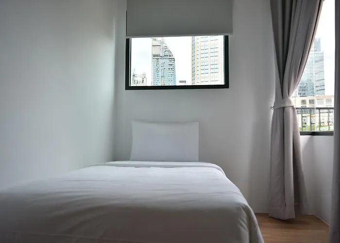 Hostal Rezt Bangkok