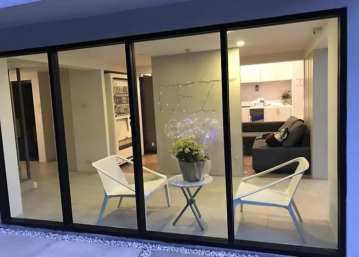 Rezt Hostal Bangkok